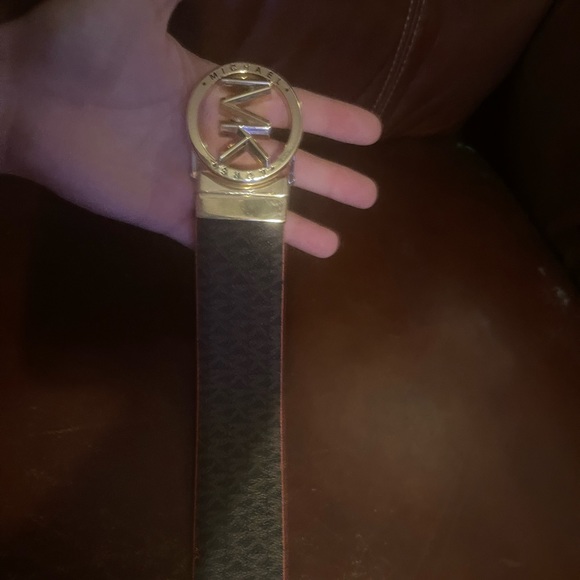 Reversible MK belt orange and monogram MK - Picture 3 of 3